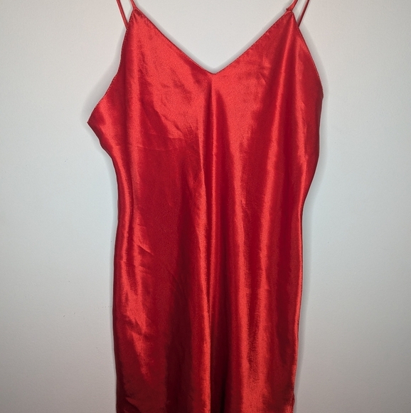 Vintage Intimate Affair California Red Velvet Slip Dress Womans size small - Picture 2 of 5